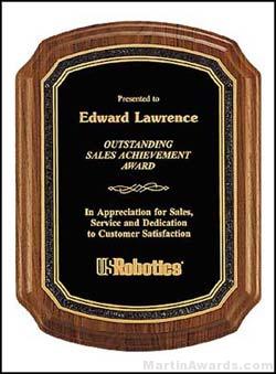 Plaque – Solid Walnut Plaque w/Black Center Plate with Florentine Border 1